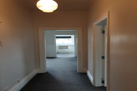 Photo of property in 6 Harbour Street, Moturoa, New Plymouth, 4310