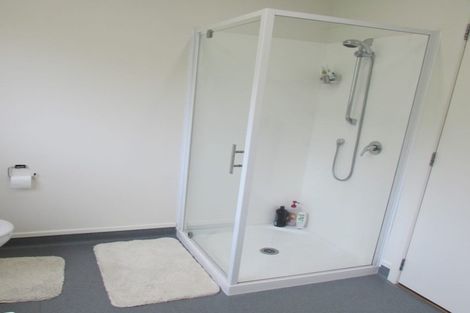 Photo of property in 40 Hinemoa Street, Waiwhetu, Lower Hutt, 5010