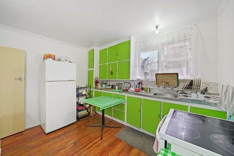 Photo of property in 1b Bush Grove, Trentham, Upper Hutt, 5018