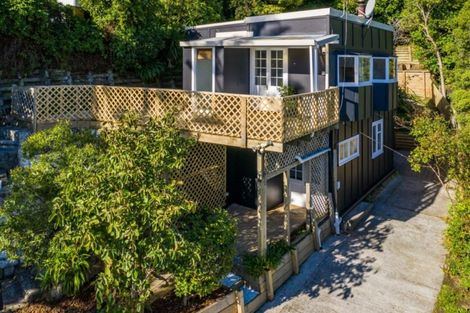 Photo of property in 84 Cluny Road, Plimmerton, Porirua, 5026