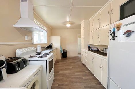 Photo of property in 37 Old Farm Road, Hamilton East, Hamilton, 3216