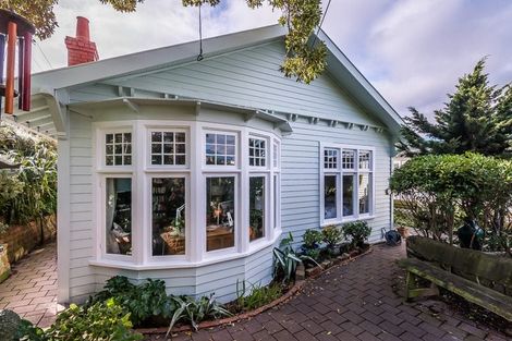 Photo of property in 20 Milne Terrace, Island Bay, Wellington, 6023