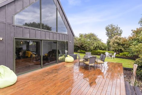 Photo of property in 42 Pukenamu Road, Te Horo, Otaki, 5581