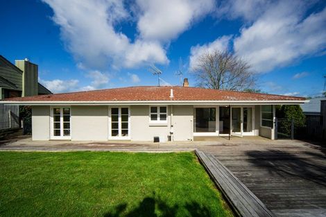 Photo of property in 10 Riverview Terrace, Fairfield, Hamilton, 3214