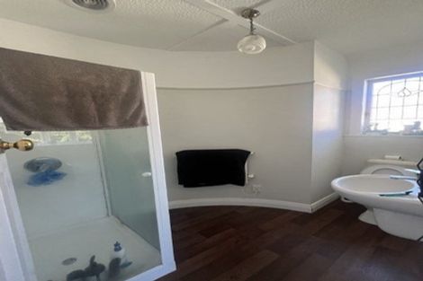 Photo of property in 33 Donald Street, Karori, Wellington, 6012