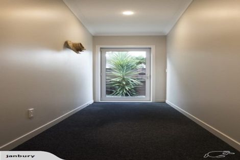 Photo of property in 79 Basley Road, Owhata, Rotorua, 3010