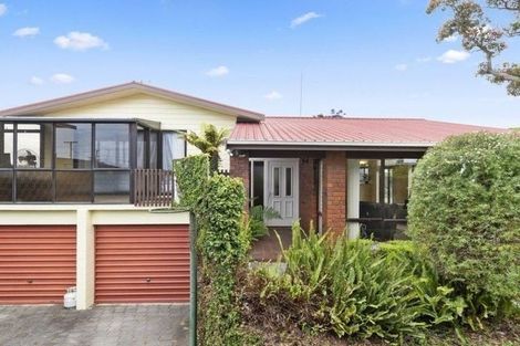 Photo of property in 2 Whitaker Street, Otumoetai, Tauranga, 3110