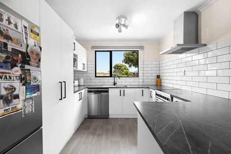 Photo of property in 26 Aldershot Place, Nawton, Hamilton, 3200