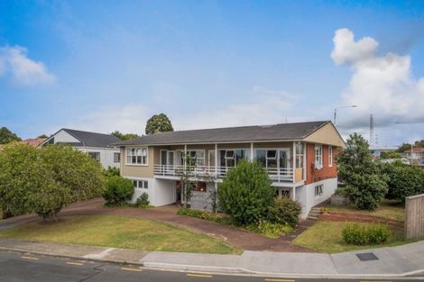 Photo of property in 281 Te Atatu Road, Te Atatu South, Auckland, 0610