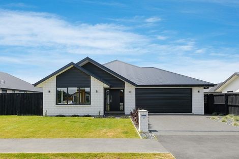 Photo of property in 31 Falcon Road, Rolleston, 7615