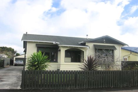 Photo of property in 18 Lyndhurst Street, Takaro, Palmerston North, 4412