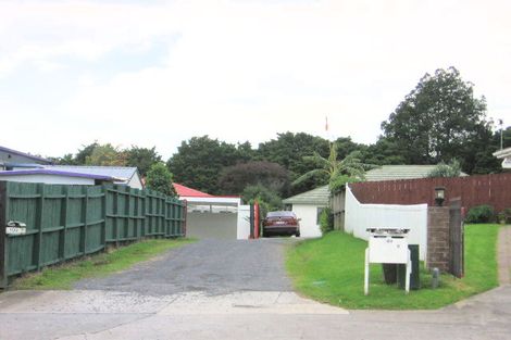 Photo of property in 102 Everglade Drive, Totara Heights, Auckland, 2105