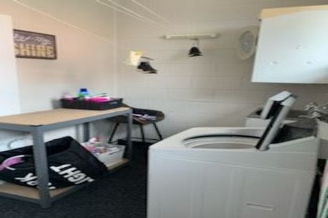 Photo of property in 5b Karaka Place, Somerfield, Christchurch, 8024