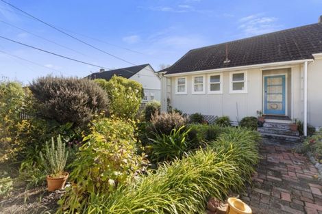 Photo of property in 11 Cleland Crescent, Naenae, Lower Hutt, 5011