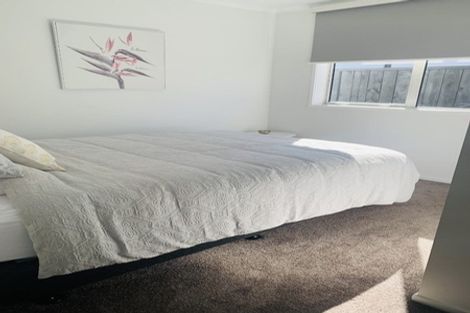 Photo of property in 17 Pimelea Street, Papamoa Beach, Papamoa, 3118