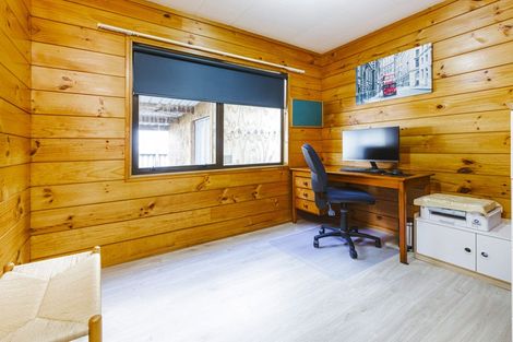 Photo of property in 2/4 Bunnythorpe Road, Papakura, 2110