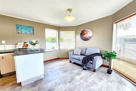 Photo of property in 26 Glen Road, Stokes Valley, Lower Hutt, 5019