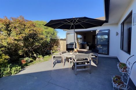 Photo of property in 10b Burness Road, Greenmeadows, Napier, 4112