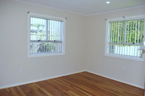 Photo of property in 52a Youngs Road, Papakura, 2110