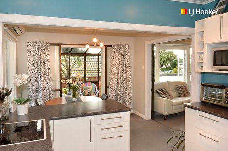 Photo of property in 6 Middleton Road, Kew, Dunedin, 9012