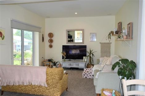 Photo of property in 62 Willis Street, Grasmere, Invercargill, 9810