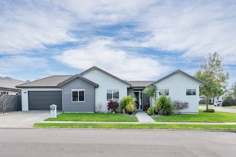 Photo of property in 29 Aoraki Road, Poraiti, Napier, 4112