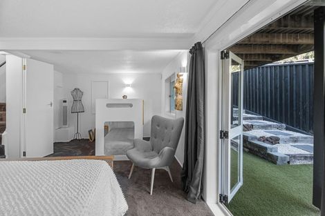 Photo of property in 1/18 Davita Place, Farm Cove, Auckland, 2012