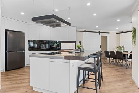 Photo of property in 25b Dolphin Parade, Bell Block, New Plymouth, 4312