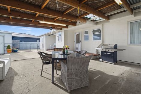 Photo of property in 18 Bell Street, Otane, 4202