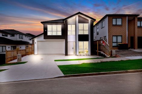 Photo of property in 4 Demeter Street, Flat Bush, Auckland, 2019