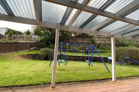 Photo of property in 34 Lavery Place, Sunnynook, Auckland, 0632