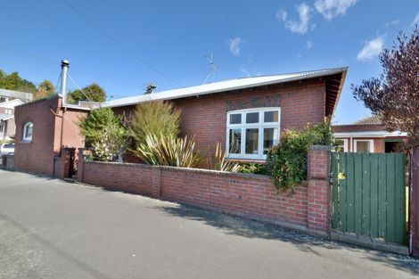 Photo of property in 1 Crown Street, North East Valley, Dunedin, 9010