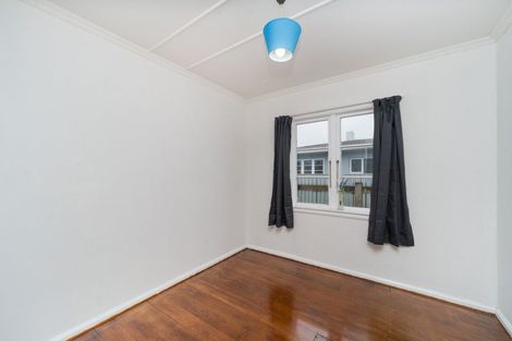 Photo of property in 22 Liverpool Street, Takaro, Palmerston North, 4412