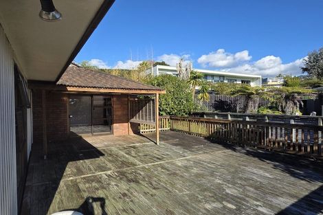 Photo of property in 13 Charles Dickens Drive, Mellons Bay, Auckland, 2014