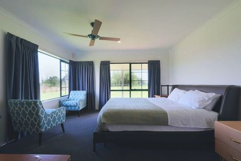 Photo of property in 91 Trig Road, Whitford, Howick, 2571