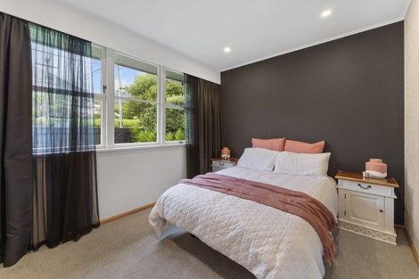 Photo of property in 86a Winara Avenue, Waikanae, 5036