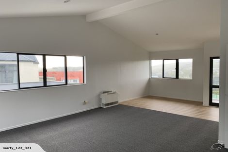 Photo of property in 52 Cunliffe Street, Churton Park, Wellington, 6037