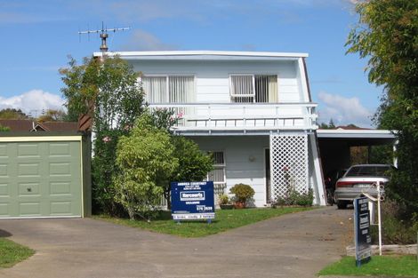 Photo of property in 2/13 Hedge Row, Sunnyhills, Auckland, 2010