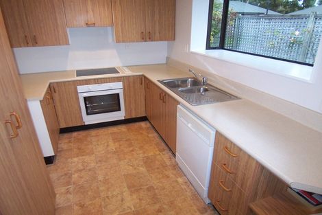 Photo of property in 4 Saskia Lane, Somerfield, Christchurch, 8024