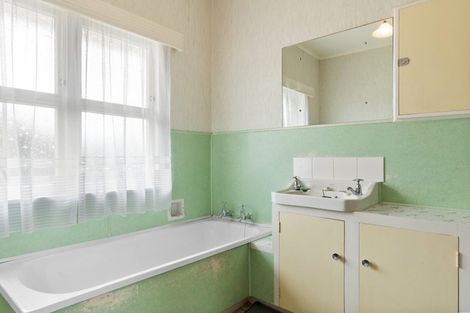 Photo of property in 11 Charles Crescent, Beerescourt, Hamilton, 3200