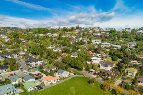 Photo of property in 32 Renwick Place, Nelson South, Nelson, 7010