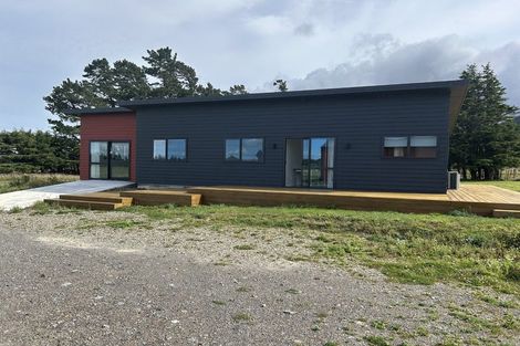 Photo of property in 370 Western Lake Road, Western Lake, Featherston, 5773