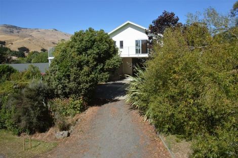 Photo of property in 5 Holmes Bay Road, Pigeon Bay, 7583