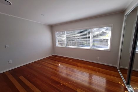 Photo of property in 669 Swanson Road, Swanson, Auckland, 0612