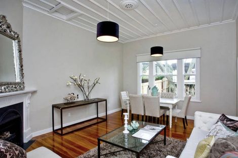 Photo of property in 34 Mozeley Avenue, Devonport, Auckland, 0624