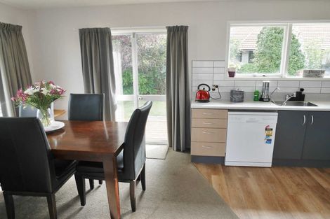 Photo of property in 2 Salmond Street, Hoon Hay, Christchurch, 8025