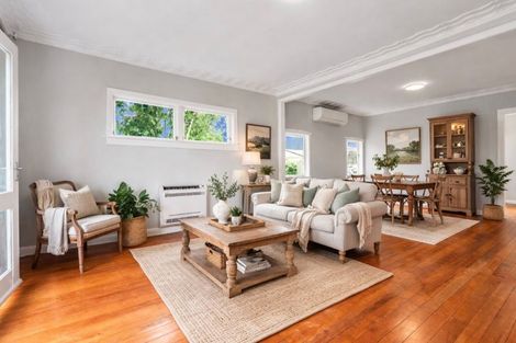 Photo of property in 1 Ngareta Road, Mourea, Rotorua, 3074