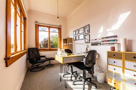 Photo of property in 21 Arthur Street, Winton, 9720