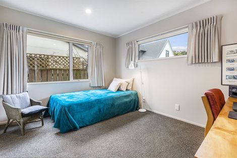 Photo of property in 2a James Street, Plimmerton, Porirua, 5026