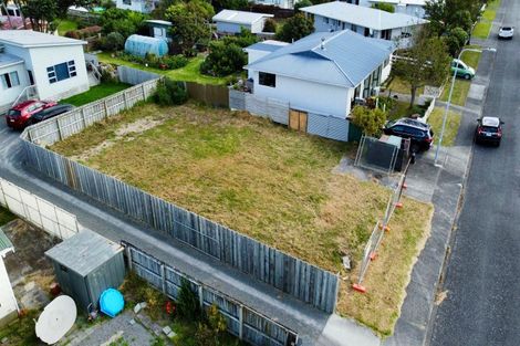 Photo of property in 36 Makarini Street, Paraparaumu, 5032
